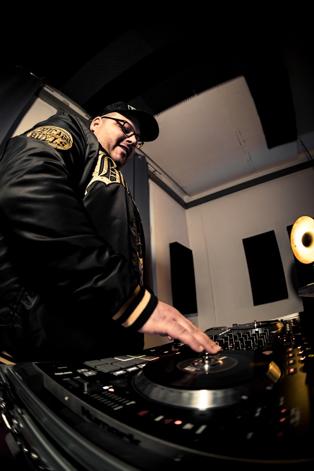 DJ Soulrocca an den Decks